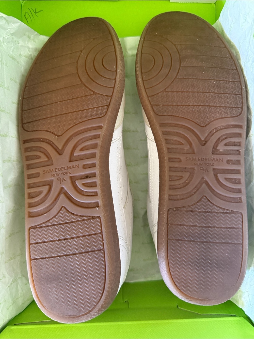 Sam Edelman White & Green Kallen Skater Sneaker Like New in Box! 9.5M Round Toe - Picture 11 of 16